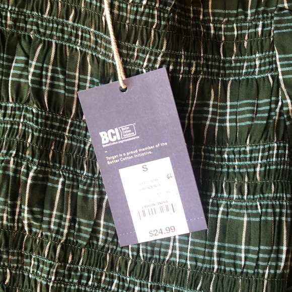 NWOT green plaid top with puffy sleeve Small - Picture 3 of 3